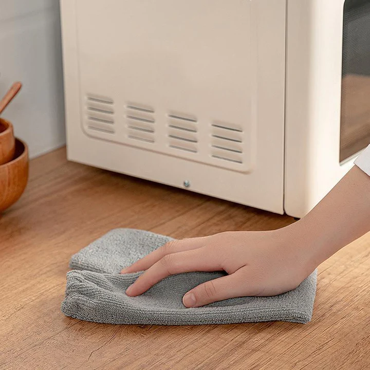 CleanSweep | Ευέλικτη και μακριά βούρτσα για τον καθαρισμό της σκόνης