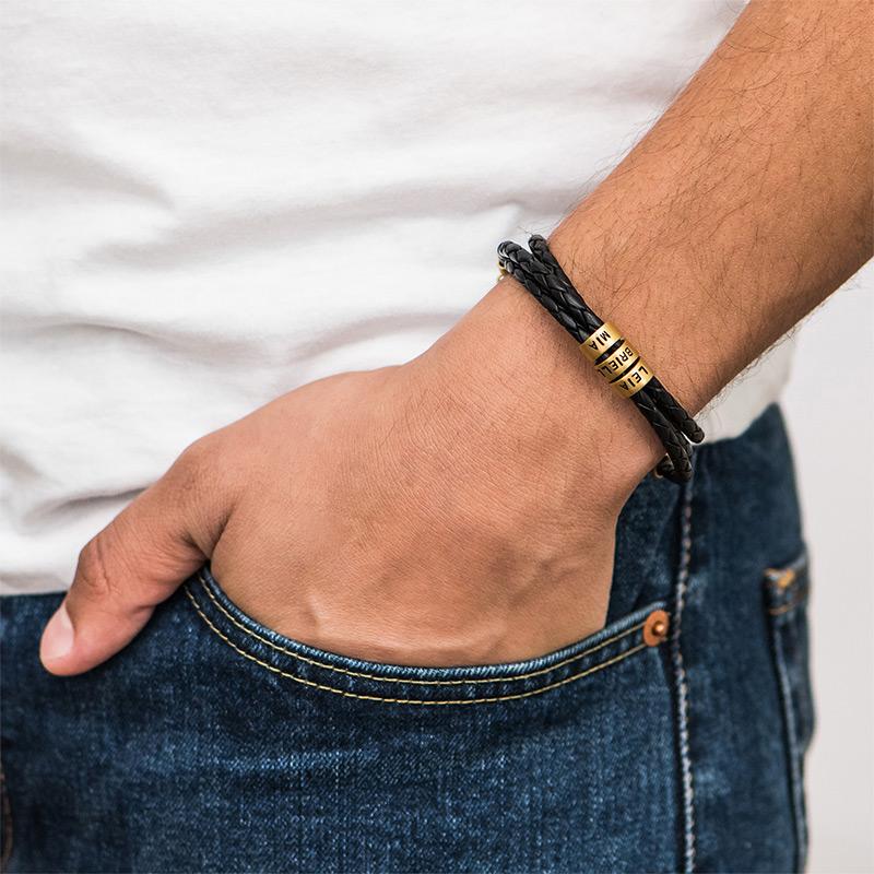 Pulsera de Hombre en Cuero Negro – Personalizable con Acabados en Plateado o Oro 